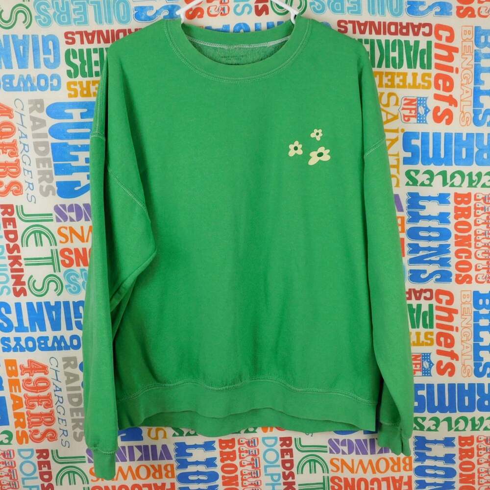 Urban Outfitters Follow Your Soul Green Pink Floral Graphic Sweatshirt Relaxed